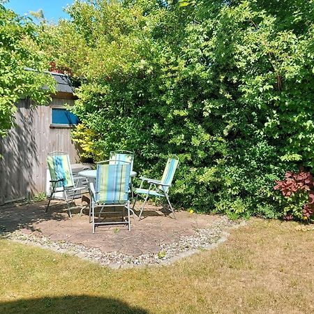 Ferienwohnung Im Uhlenhuus Wiek auf Rügen Zewnętrze zdjęcie