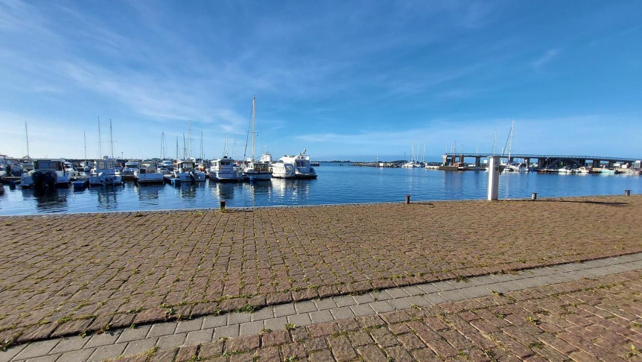 Ferienwohnung Im Uhlenhuus Wiek auf Rügen Zewnętrze zdjęcie