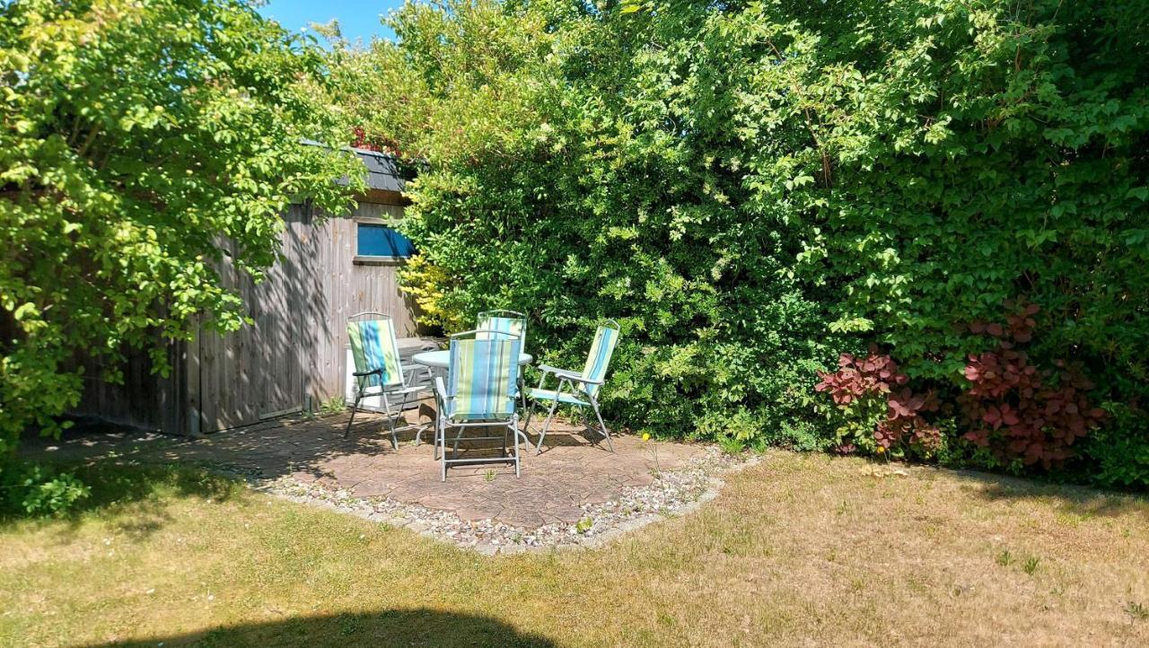 Ferienwohnung Im Uhlenhuus Wiek auf Rügen Zewnętrze zdjęcie